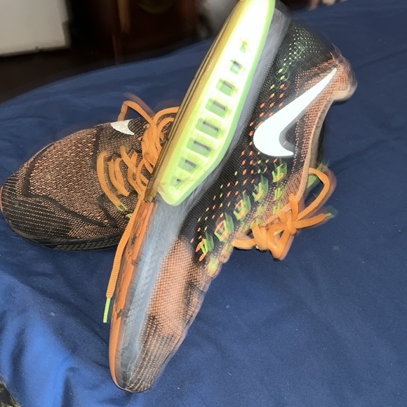 Nike Zoom Structure 18 size 11 US - Picture 3 of 5